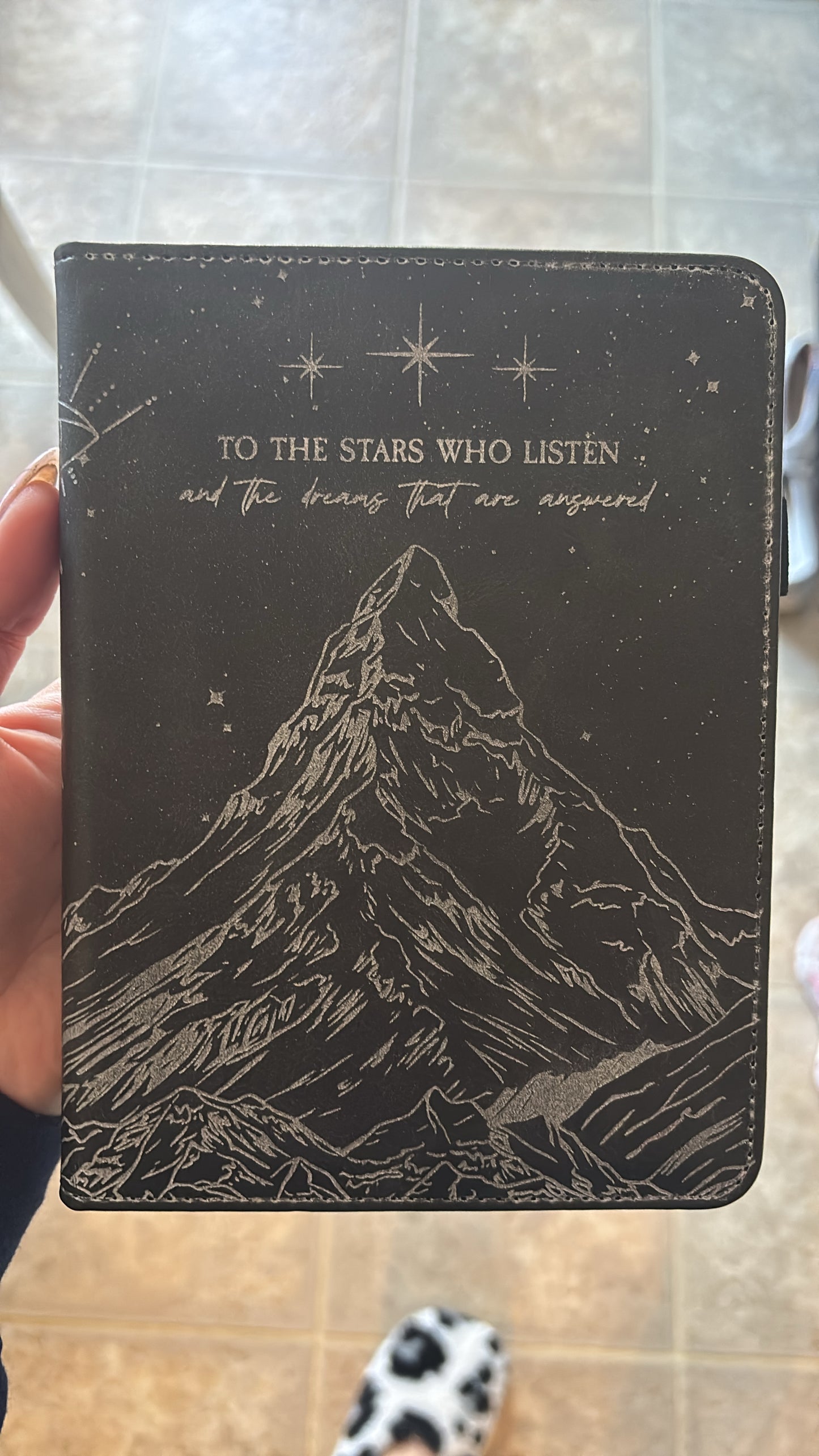 ACOTAR LASER ENGRAVED KINDLE CASE