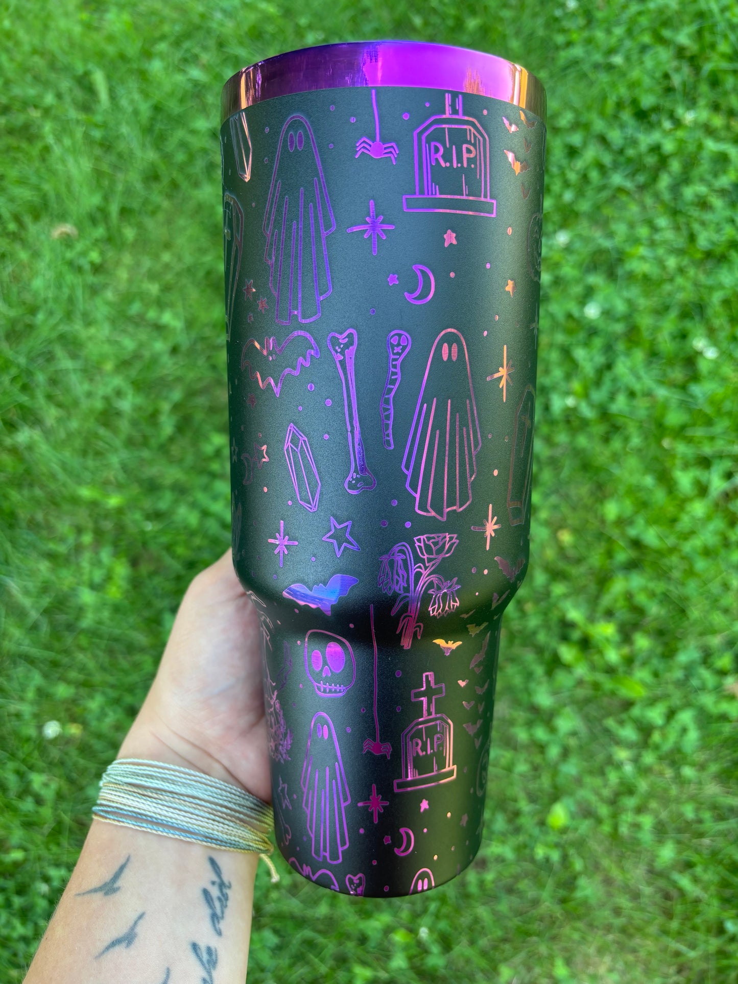 SPOOKY DOODLE 40OZ ENGRAVED TUMBLER