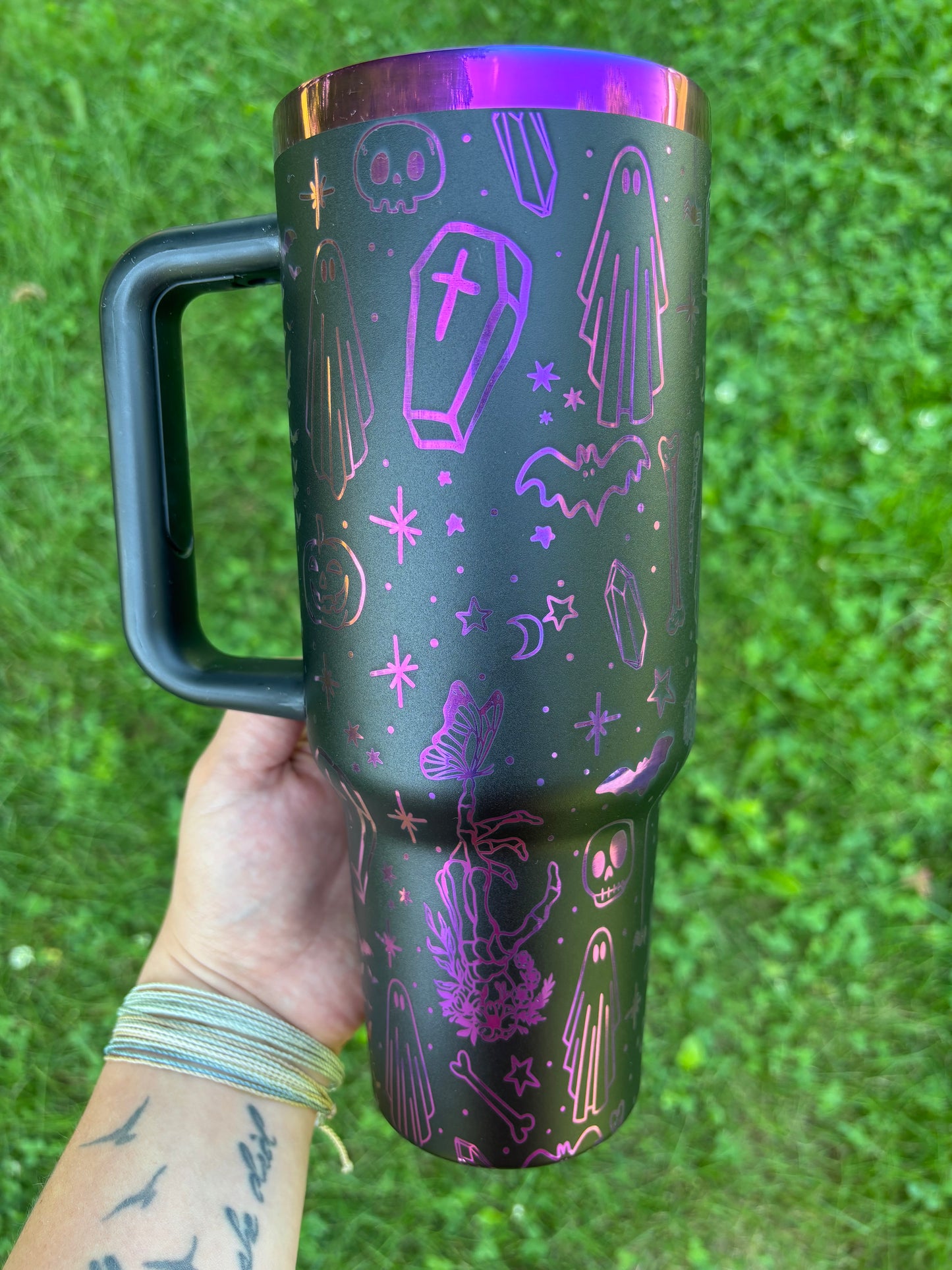 SPOOKY DOODLE 40OZ ENGRAVED TUMBLER